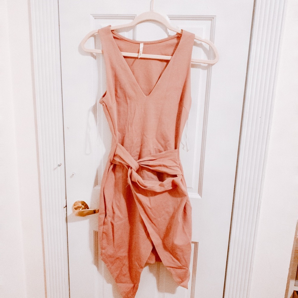 Nude V Neck